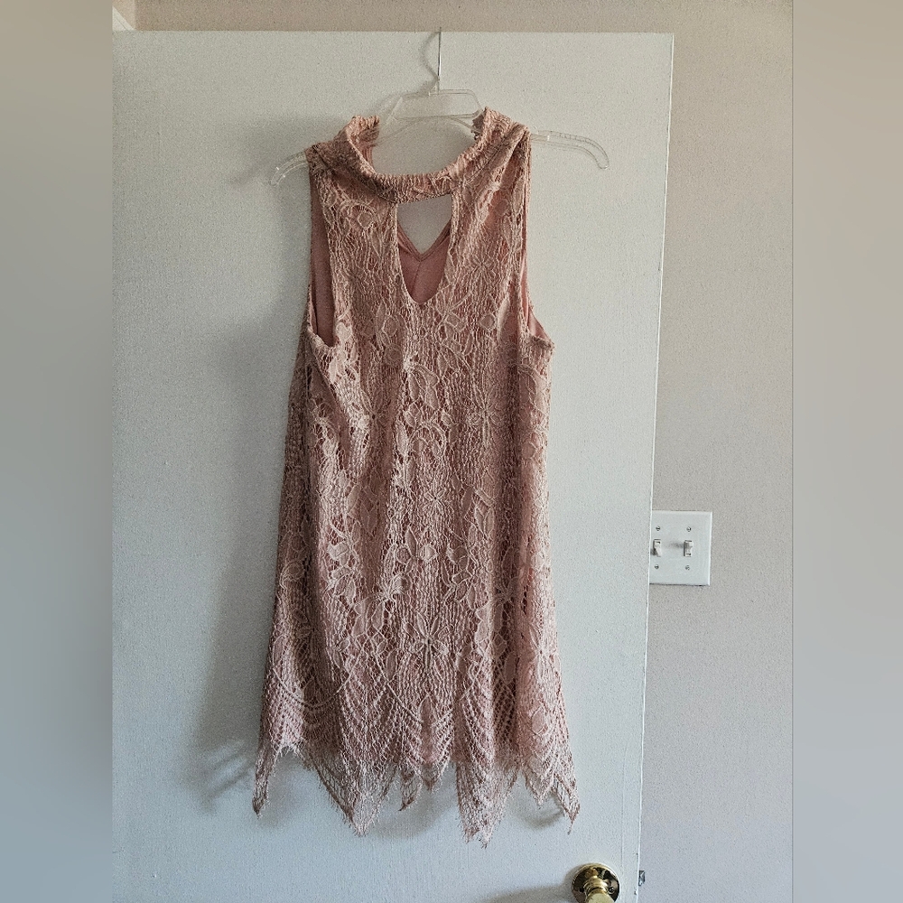 Lace cocktail dress